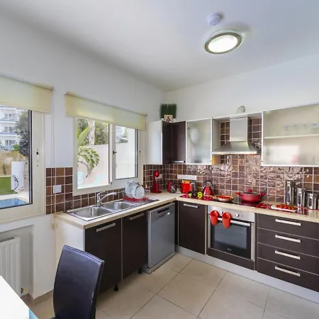 Villa At Last You Can Rent The Perfect Luxury In Pernera Close To The Beach, 1506 Protaras