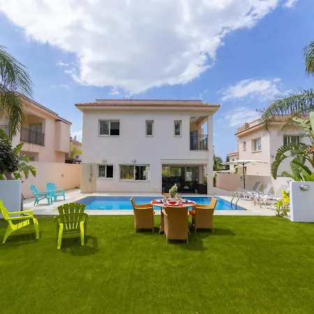 Villa At Last You Can Rent The Perfect Luxury In Pernera Close To The Beach, 1506 Protaras