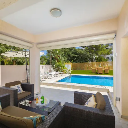 At Last You Can Rent The Perfect Luxury In Pernera Close To The Beach, 1506 Villa